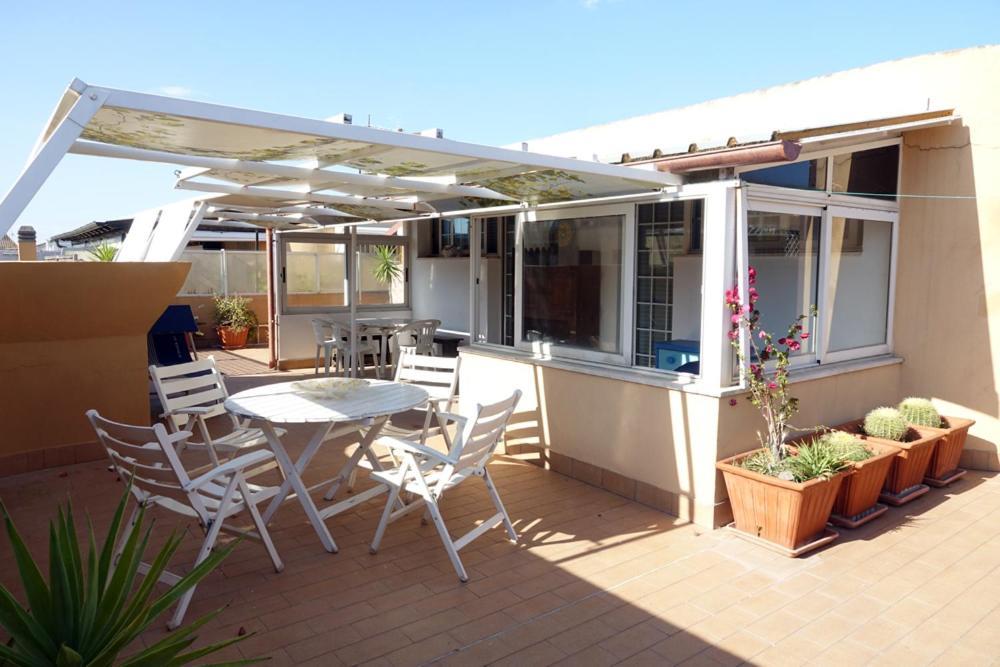 Terrazza Con Vista Apartment Нетуно Екстериор снимка